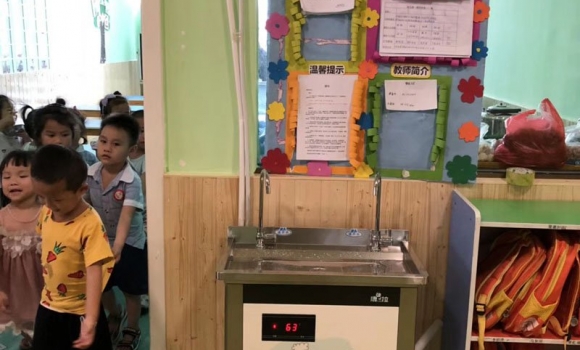 幼兒園凈水器、幼兒園凈水系統(tǒng)